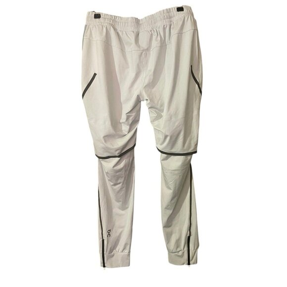 On Cloud Running Pants Bundle - Picture 4 of 11